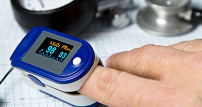 ¿Qué es un oxímetro de pulso y cómo interpretar sus valores?